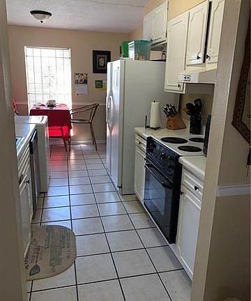 5th image of 309 Cherry Blossom Ln APT F