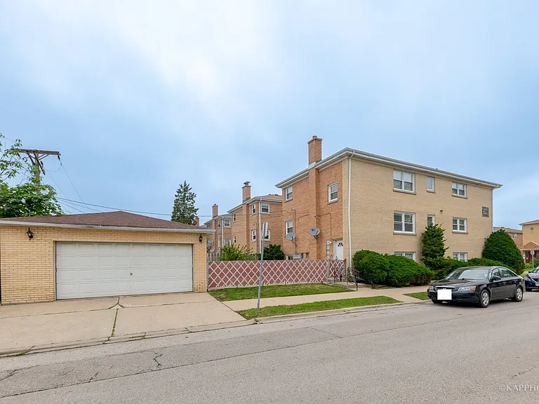 4600 N Sayre Ave #G — Photo 13