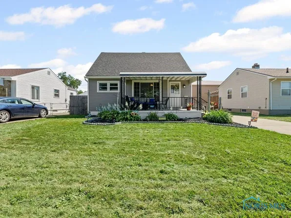 4608 282nd St, Toledo, OH 43611