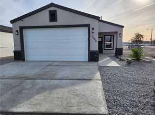 2048 Gregg Ln, Bullhead City, AZ 86442