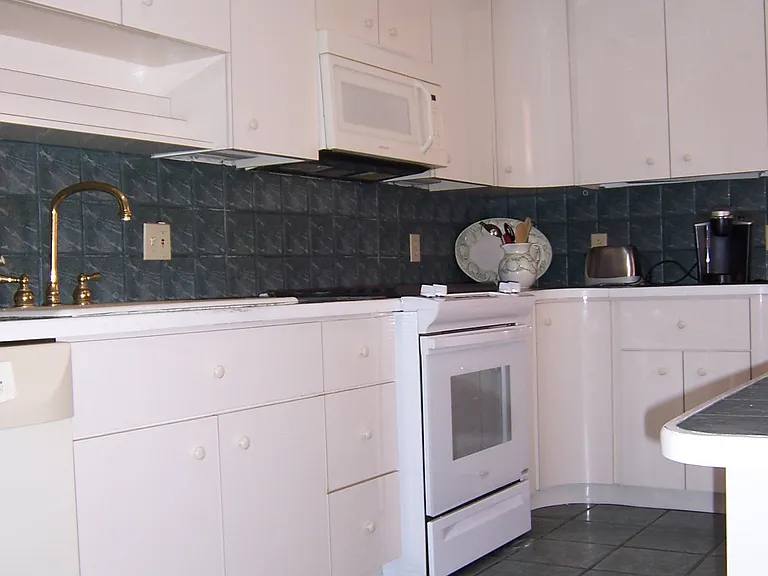 79 Harvey St #1400 — Photo 6