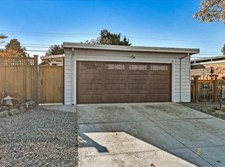 1686 Eisenhower St, San Mateo, CA 94403