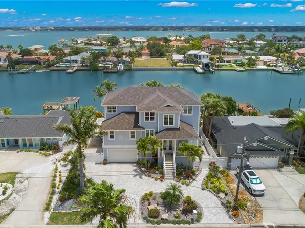 307 Leeward Is, Clearwater, FL 33767