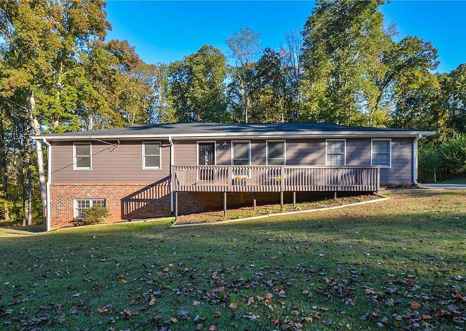 1st image of 1026 Mandalay Ct