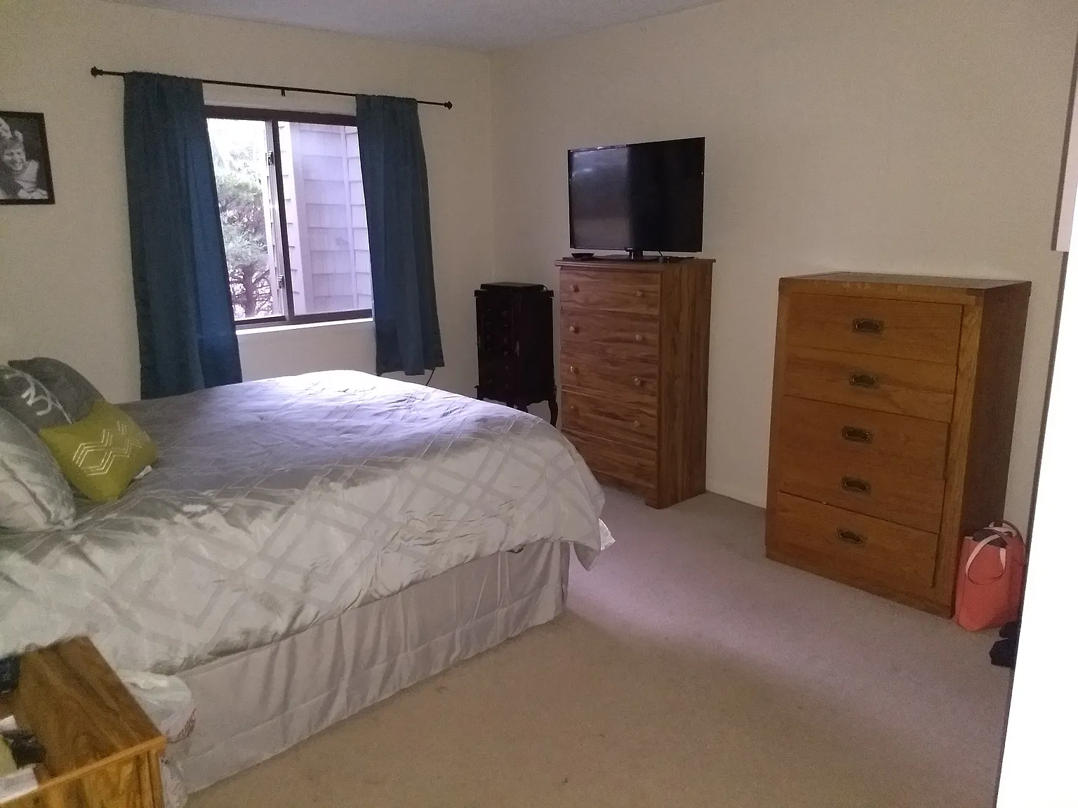 2 bed, 1189 sqft, $2,100 — Photo 3