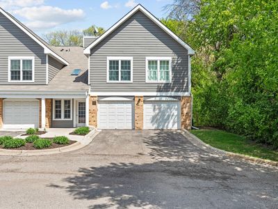 6157 Chasewood Pkwy APT 102, Minnetonka, MN, 55343