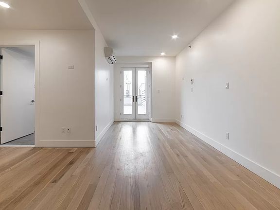 4th image of 200 Linden Blvd #2G