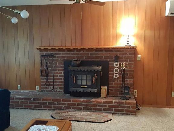 2nd image of 10508 NE 19th Ave
