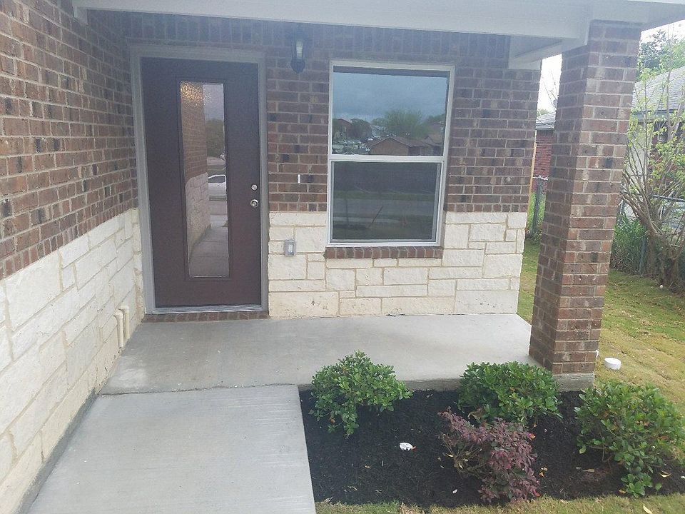 1st image of 798 Industrial Ave #B