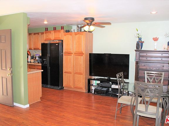 2nd image of 2501 W Redondo Beach Blvd APT 138