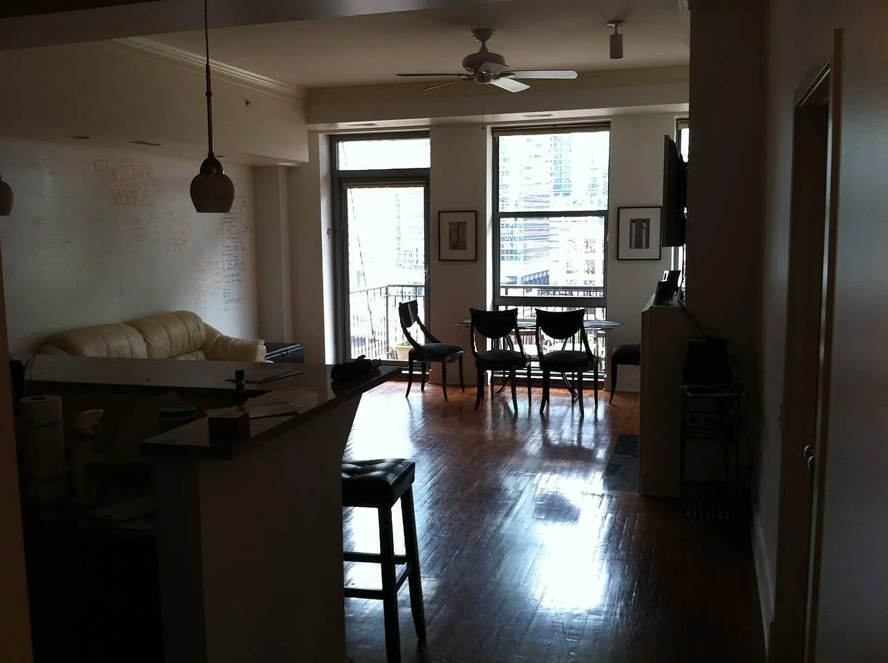 3 bed, 1612 sqft, $3,695 — Photo 2