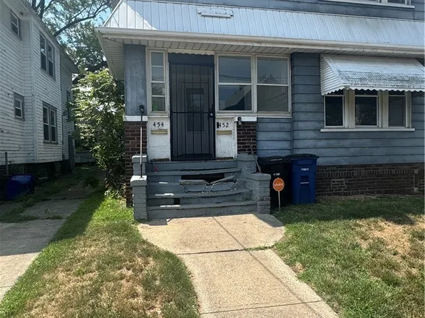 452-454 E 149th St, Cleveland, OH 44110