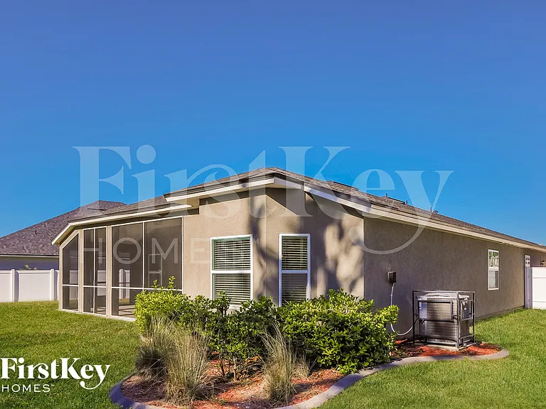 4607 Sherman Hills Pkwy — Photo 14