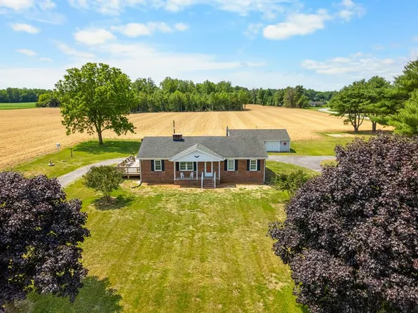 13226 Richmond Rd, Warsaw, VA 22572