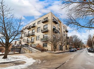 2101 W Rice St APT 101, Chicago, IL 60622