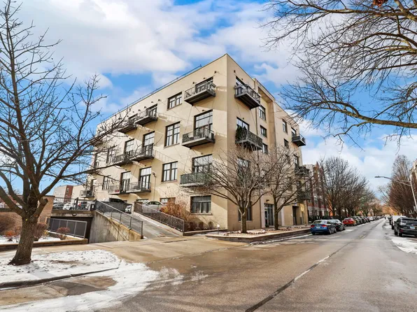 2101 W Rice St APT 101, Chicago, IL 60622