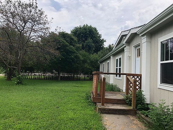 2nd image of 8946 Wheatland Cir