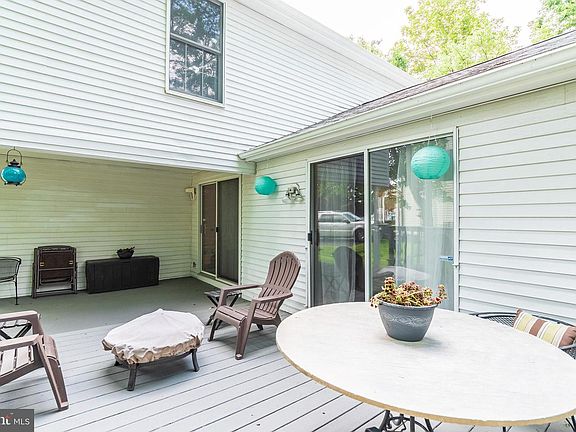4th image of 7122 Upper Mills Cir