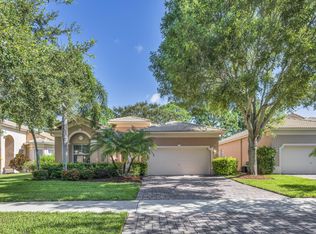 5916 Spring Lake Ter, Fort Pierce, FL 34951