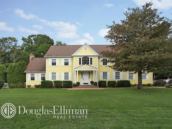 2nd image of 3 Weeping Willow Ct