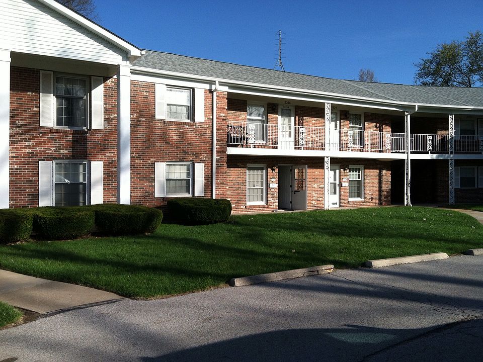1st image of 3226 Roger Williams Dr #3