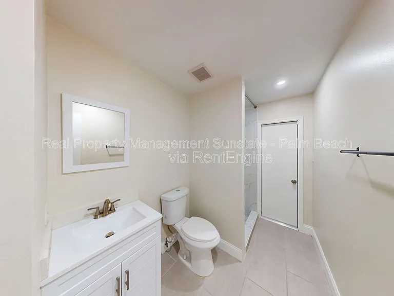 1080 Summit Place Cir #A — Photo 13