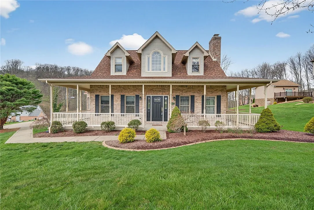 400 Primrose Dr photo 1