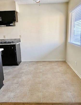 4th image of 124 N Avenue 52 #13