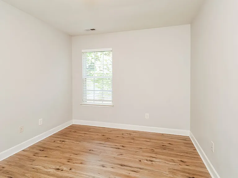 4215 Sebring Ct SW — Photo 12