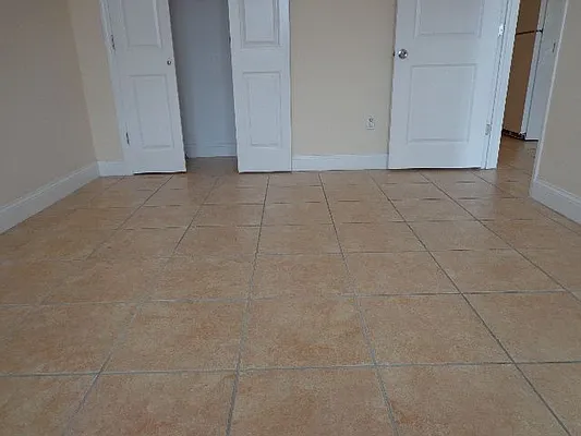 Rented by NY Space Finders Inc. | media 23