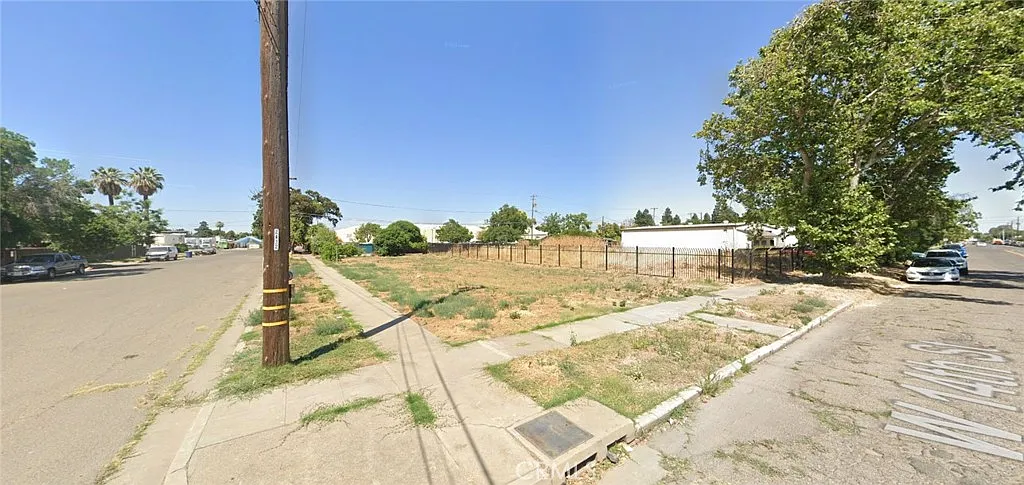 861 W 14th St #9 photo 1