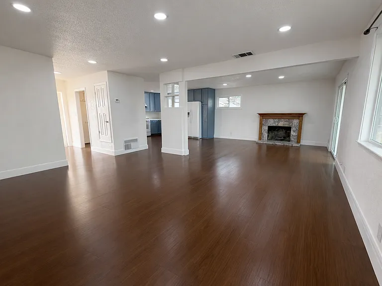 2217 Santa Fe Ct — Photo 6