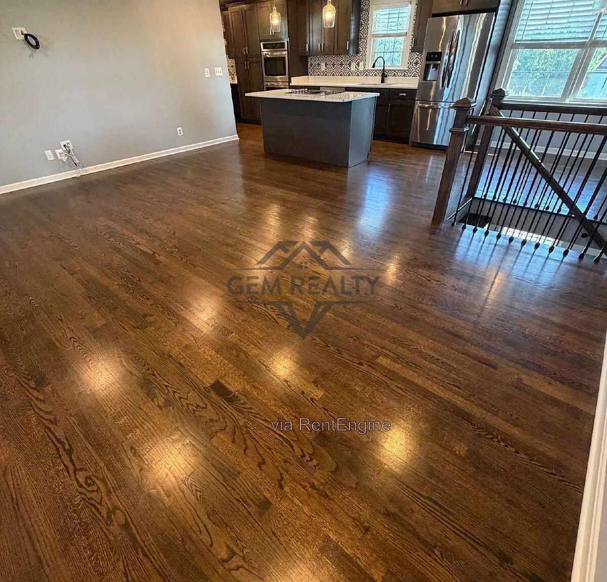 4 bed, 3.0 bath, 2696 sqft, $3,200 — Photo 4