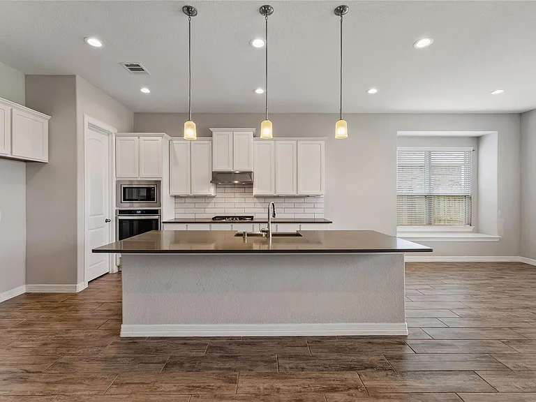 24014 Corinaldo Ct — Photo 13