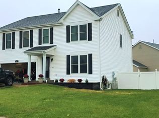 801 Hawk View Ct, Fairview Heights, IL 62208