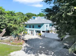 593 Bonito Ave, Key Largo, FL 33037