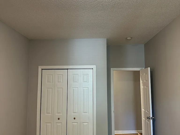 60 Pearl St #2 — Photo 14