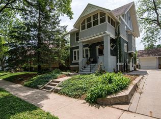 908 1st St SW, Rochester, MN 55902