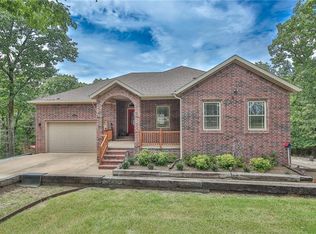 16250 Kostner Dr, Rogers, AR 72756