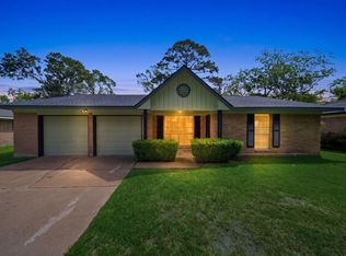 410 Vance St, League City, TX 77573