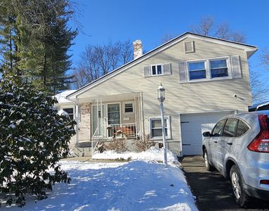 11 Ash Drive, Windsor, CT, 06095