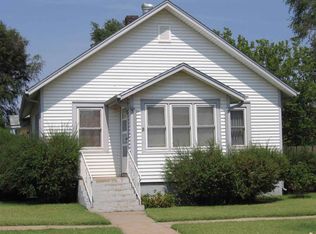 122 W Washington St, Meade, KS 67864