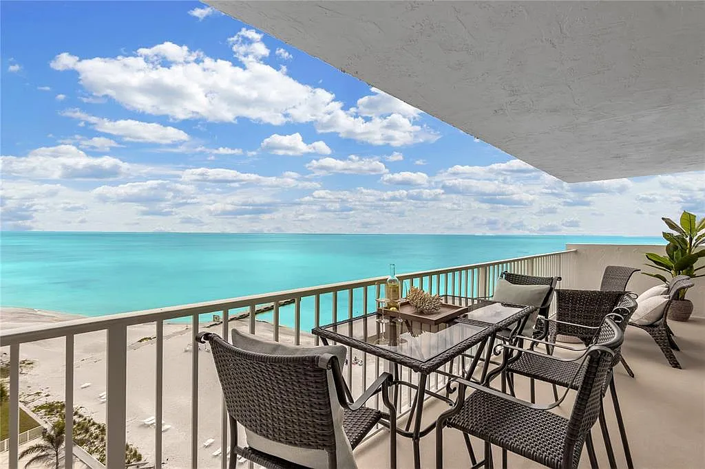 2 bed, 2.0 bath, 1235 sqft, $10,000 — Photo 2