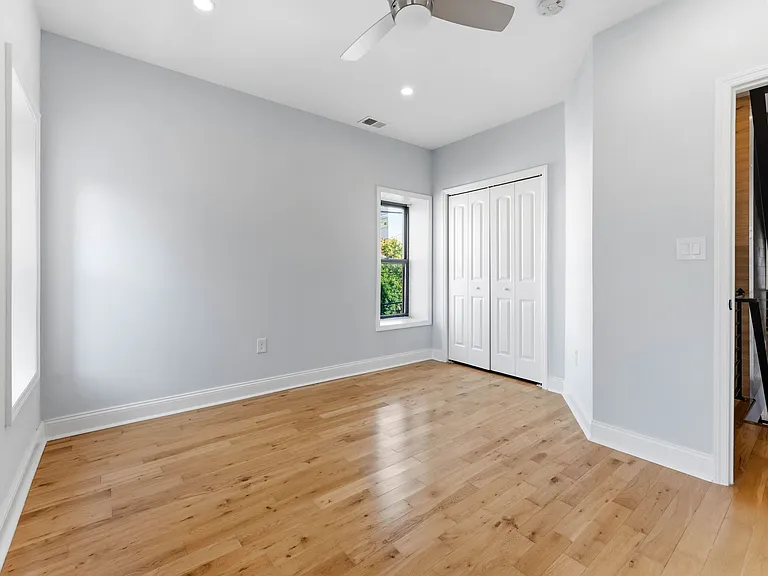 2100 Cross St — Photo 18