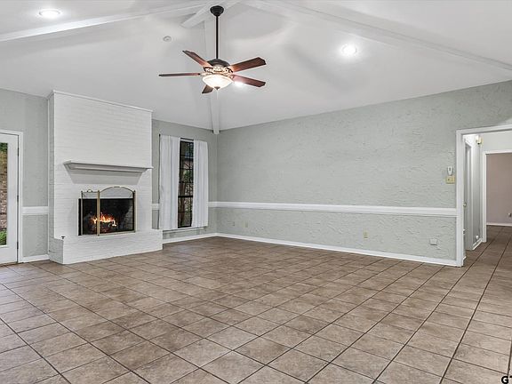 5th image of 5005 Forestwood Blvd