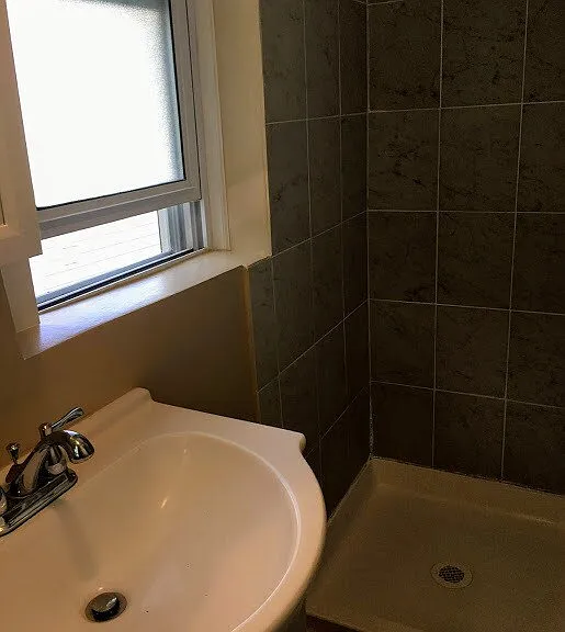 714 W Liberty St #3 — Photo 2