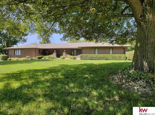 20268 Gateway Rd, Elkhorn, NE 68022