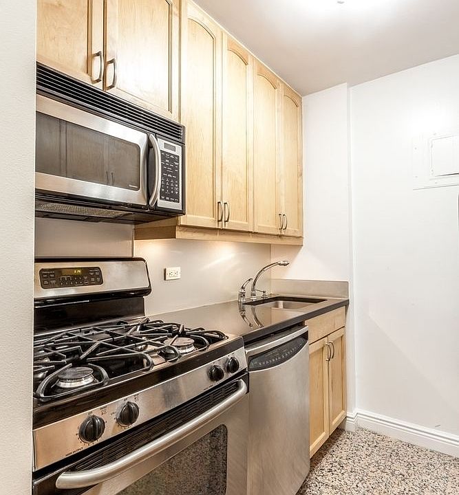 1st image of 201 E 87th St APT 11M