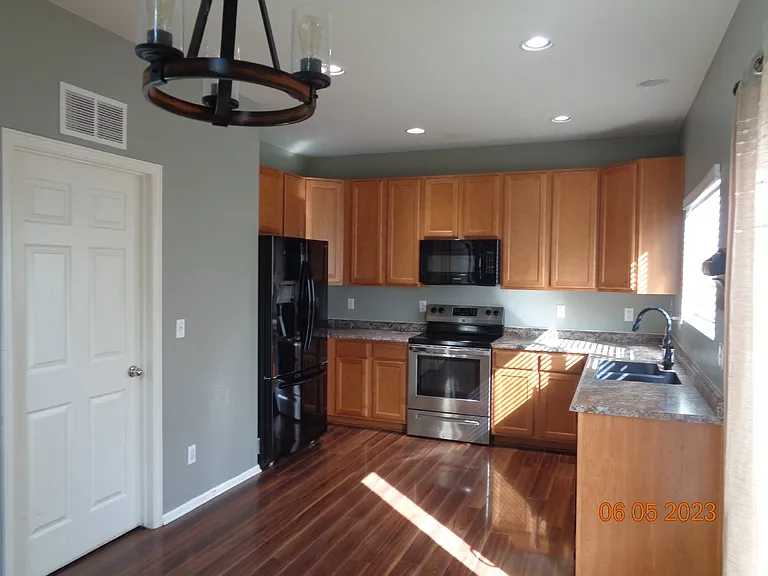 7958 Parsonage Ln — Photo 18