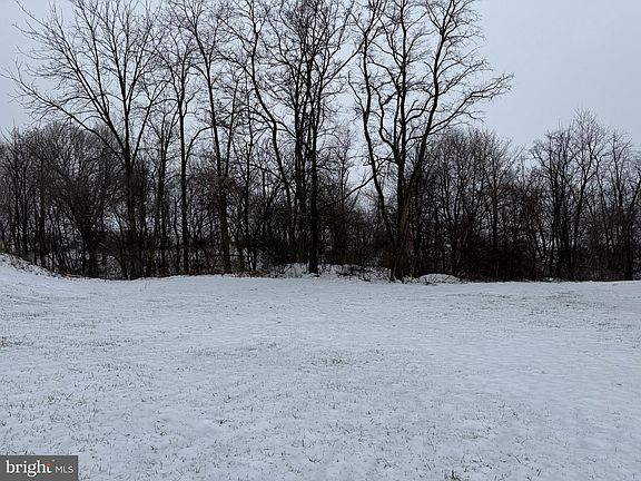 4th image of TRACT 3 152/ Acres St